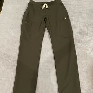 Figs Women’s Black Yola scrub Pants Style TW2000 Cut 1227